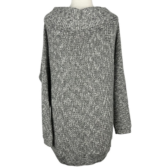 NEW WITH TAGS EXPRESS‎ OFF SHOULDER HEAVY KNIT SWEATER - Picture 6 of 11